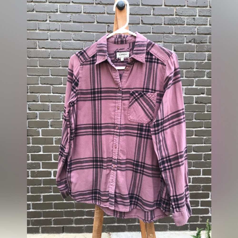 Express Boyfriend Fit Flannel Size Small Dusty Purple Plaid